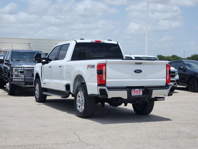 2023 Ford F-250 - Image 3