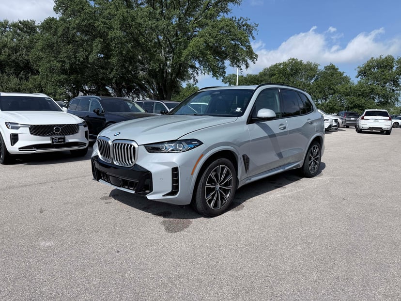 2026 BMW X5 - Image 1