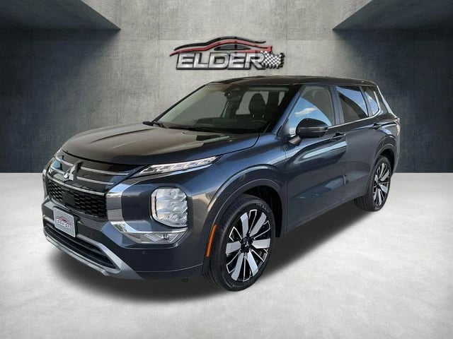 2025 Mitsubishi Outlander - Image 1