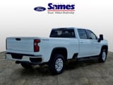 2022 Chevrolet Silverado - Preview 4