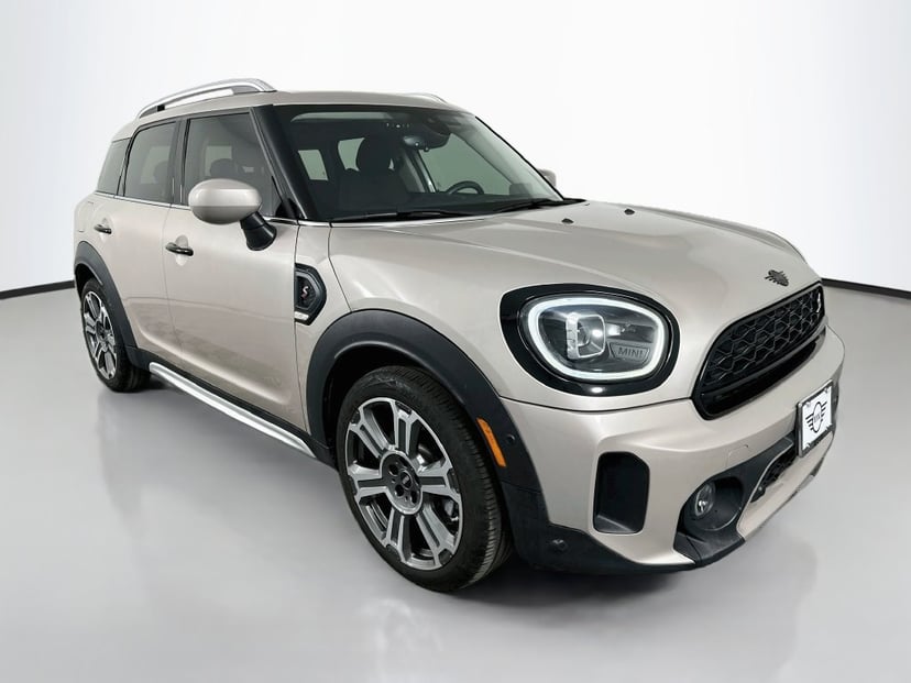 2024 MINI Countryman - Image 1
