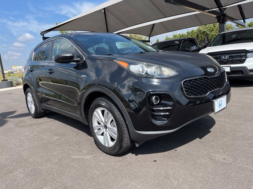 2019 Kia Sportage - Image 1