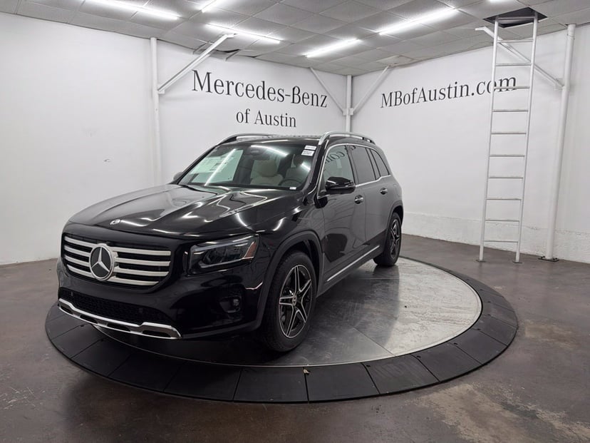 2026 Mercedes-Benz GLB - Image 1