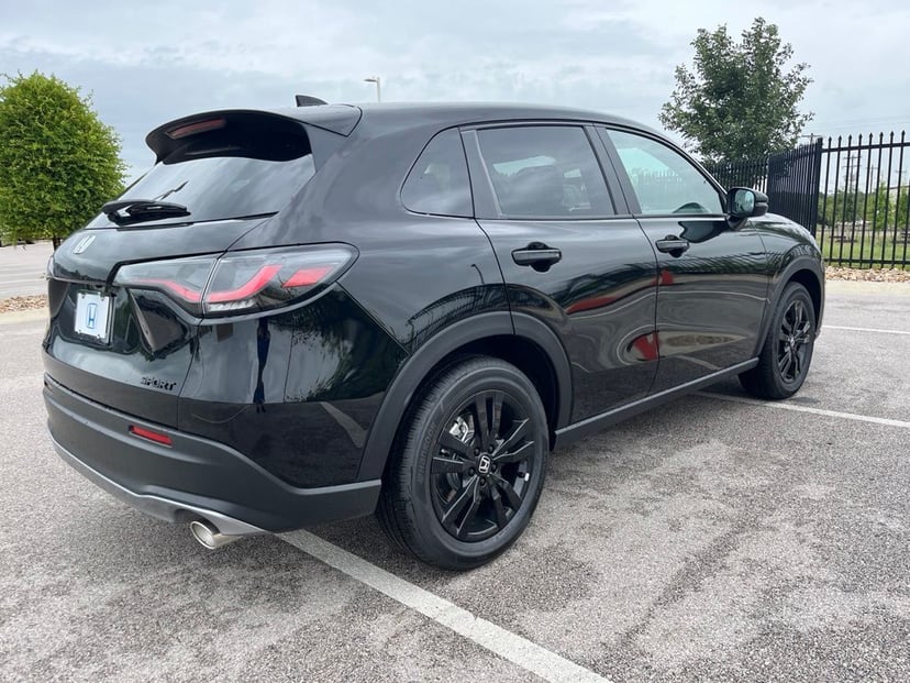 2027 Honda HR-V - Image 2
