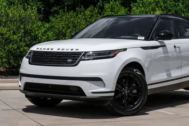 2026 Land Rover Range Rover Velar - Image 2