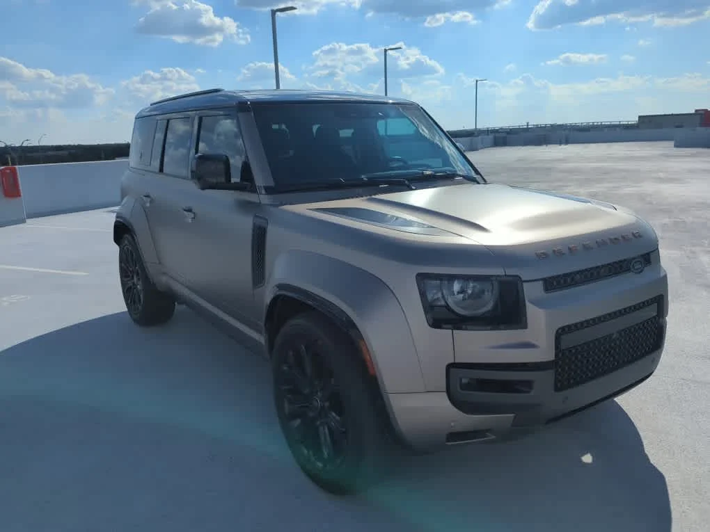 2025 Land Rover Defender - Image 1