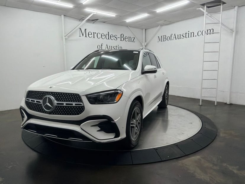 2026 Mercedes-Benz GLE - Image 2