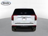 2026 GMC Yukon XL - Preview 6