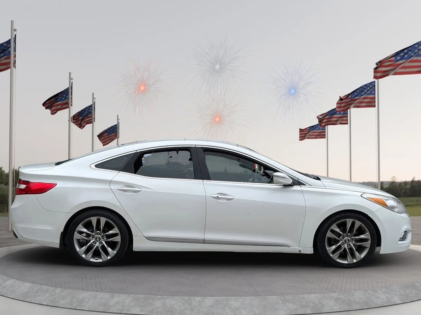 2013 Hyundai Azera - Image 2