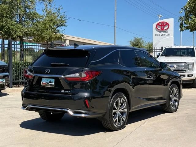 2022 Lexus RX - Image 2