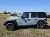 2027 Jeep Wrangler - Preview 3