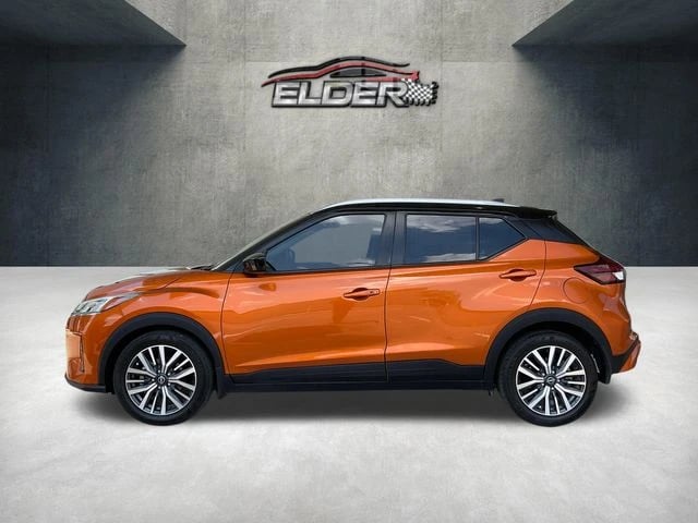 2024 Nissan Kicks - Image 2
