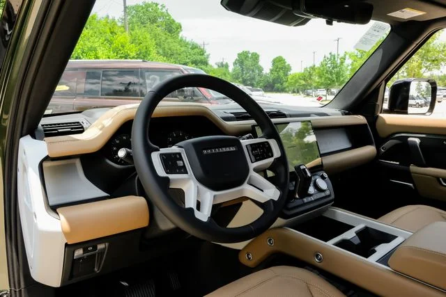 2026 Land Rover Defender - Image 3