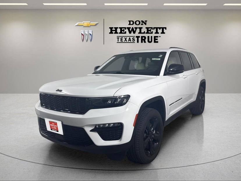 2025 Jeep Grand Cherokee - Image 1