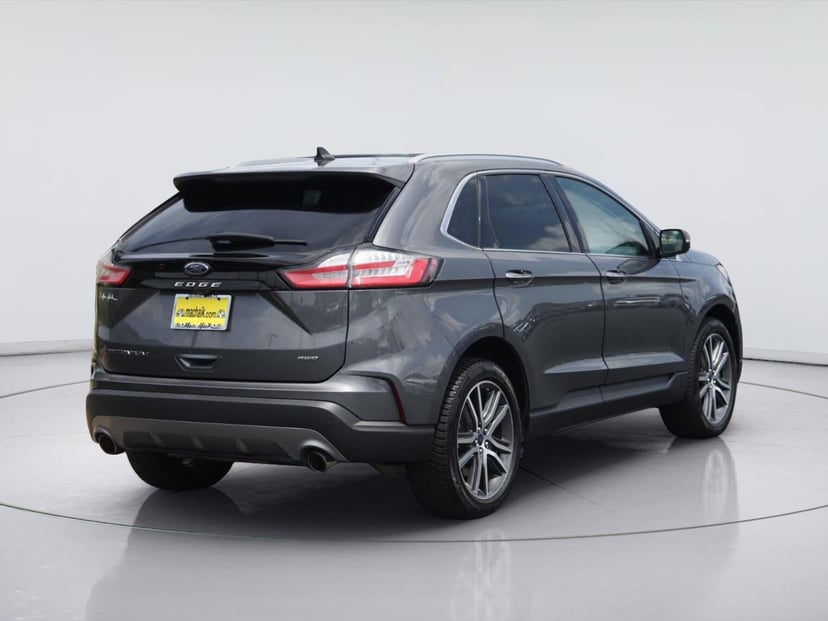 2022 Ford Edge - Image 3