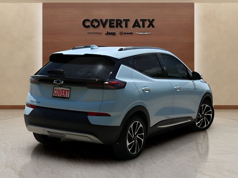 2023 Chevrolet Bolt EUV - Image 3