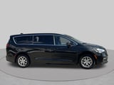 2023 Chrysler Pacifica - Preview 6