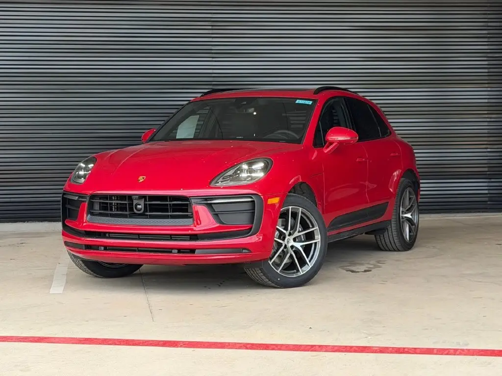 2026 Porsche Macan - Image 1