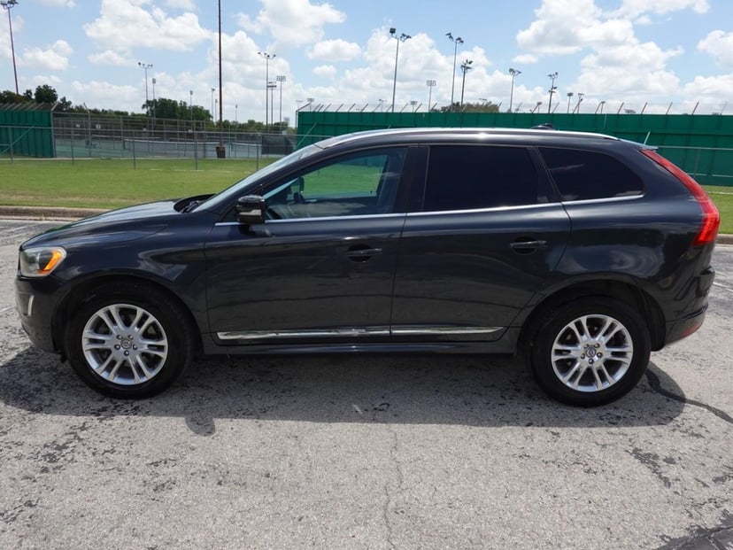 2014 Volvo XC60 - Image 2
