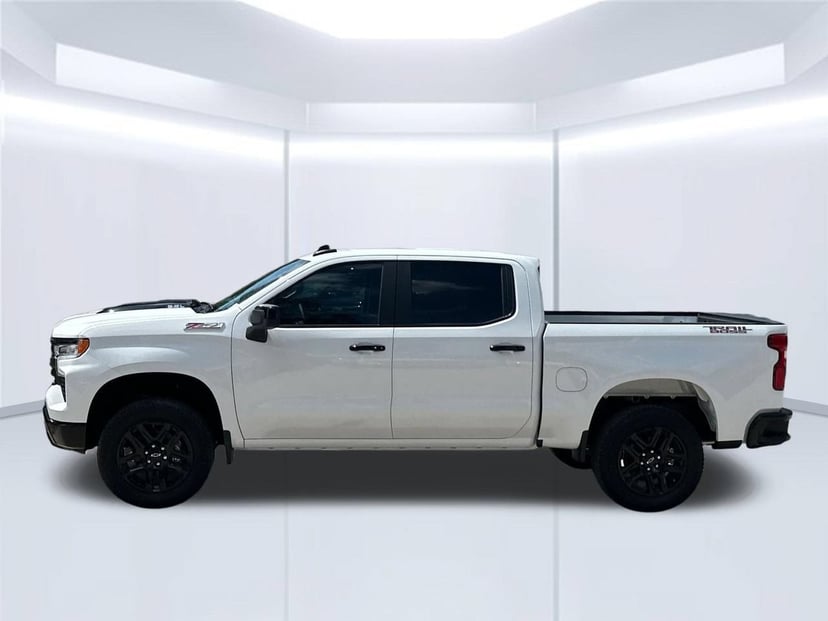 2026 Chevrolet Silverado 1500 - Image 1