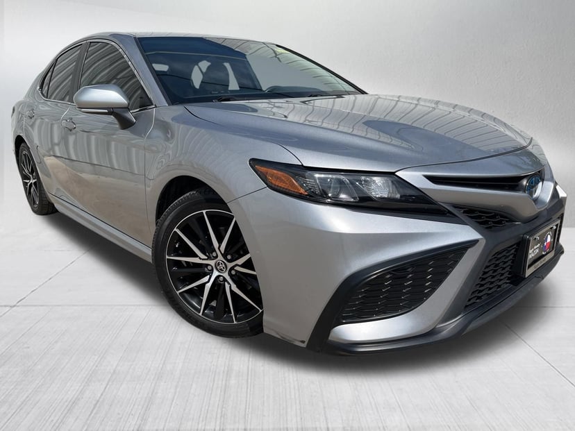 2023 Toyota Camry - Image 2