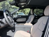 2027 Volvo XC60 - Preview 11