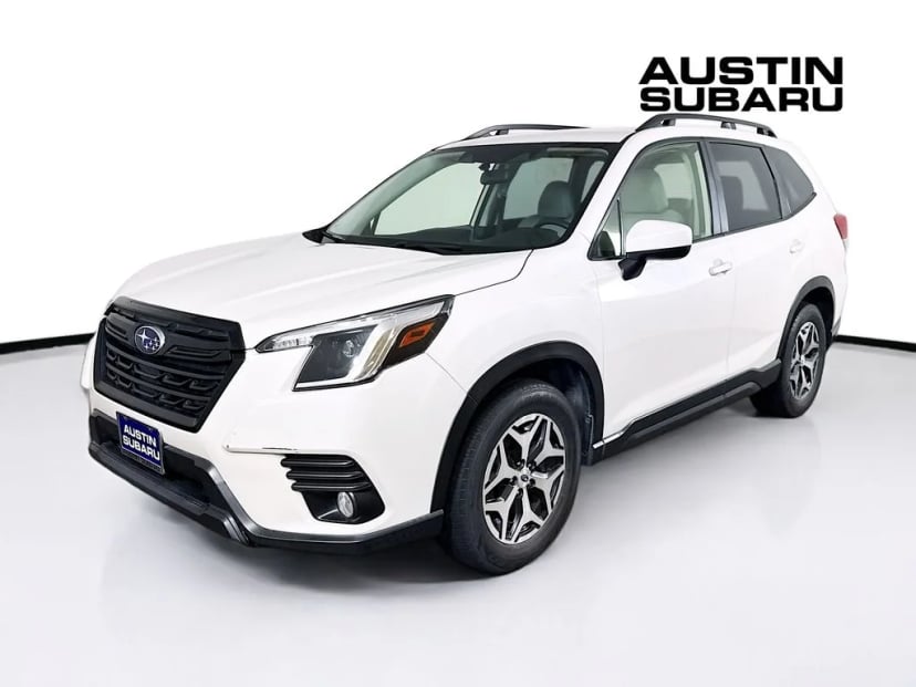 2022 Subaru Forester - Image 2