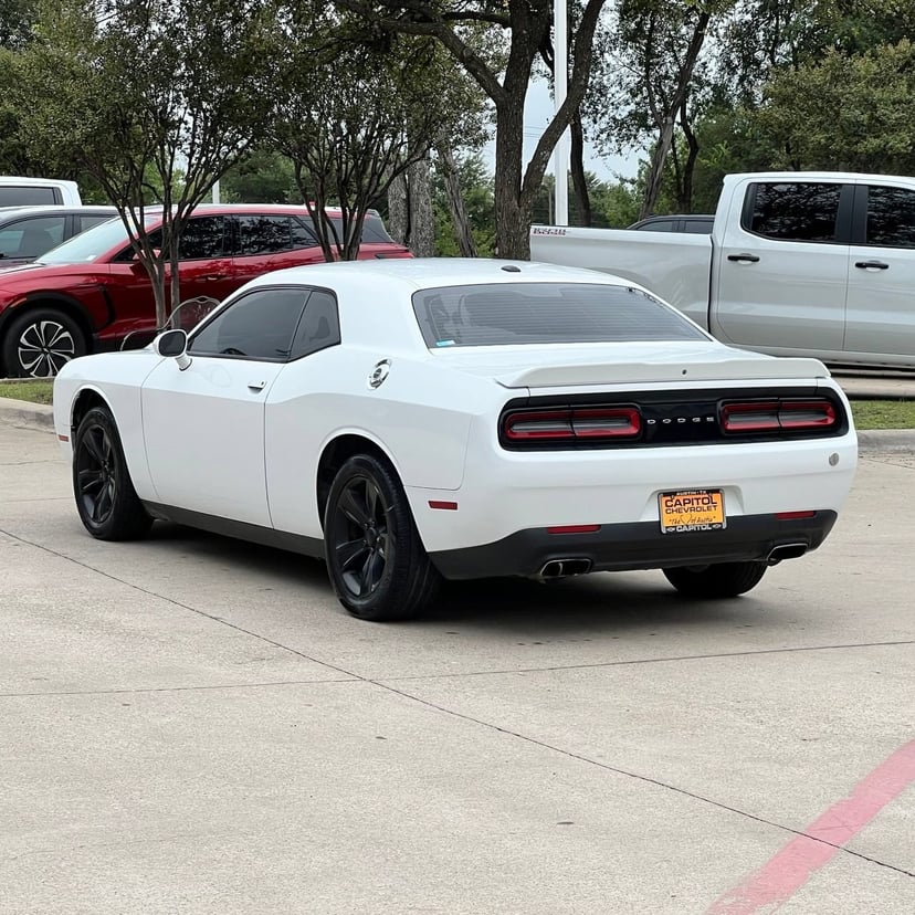 2018 Dodge Challenger - Image 3