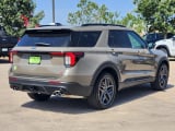 2026 Ford Explorer - Preview 3