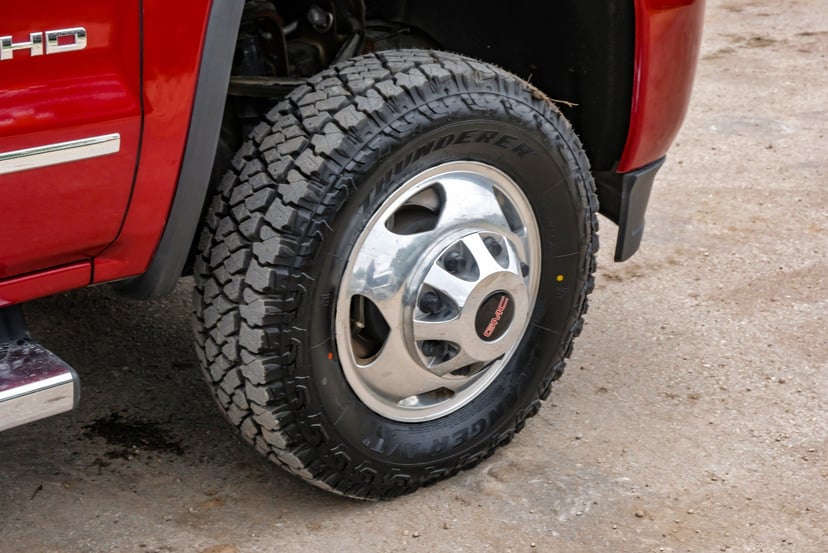 2019 GMC Sierra 3500HD - Image 2