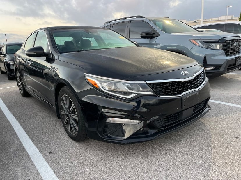 2019 Kia Optima - Image 1