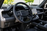 2026 Land Rover Defender - Preview 3