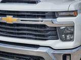 2024 Chevrolet Silverado - Preview 8