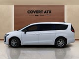 2027 Chrysler Pacifica - Preview 2
