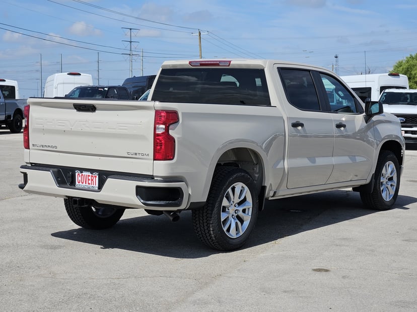 2026 Chevrolet Silverado - Image 3