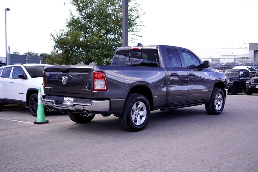 2024 Ram 1500 - Image 3