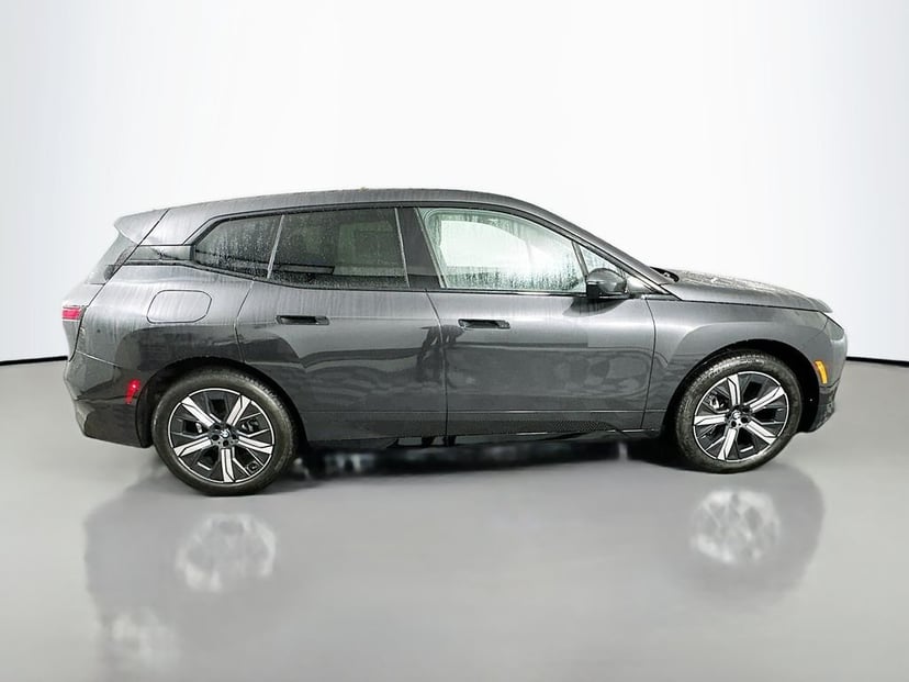 2026 BMW iX - Image 2