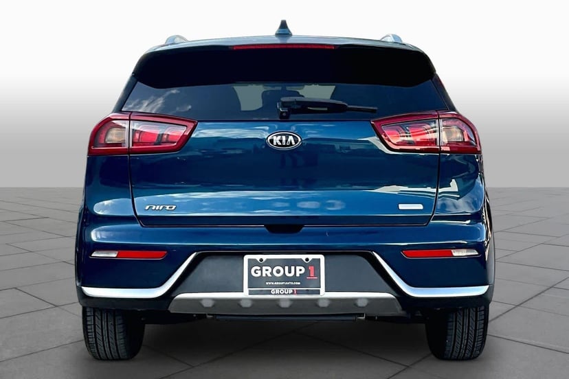 2019 Kia Niro - Image 2