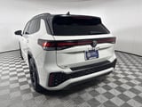 2025 Volkswagen Tiguan - Preview 3