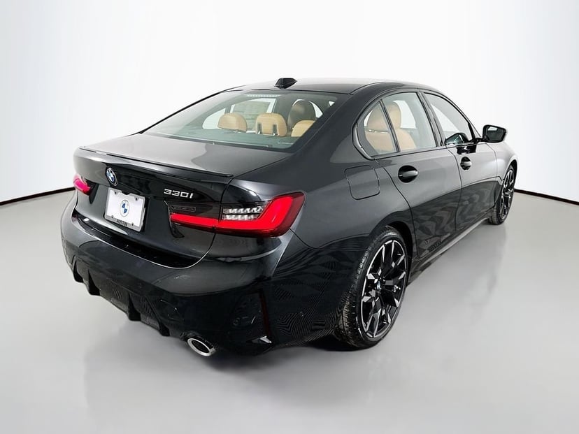 2026 BMW 3 Series - Image 3