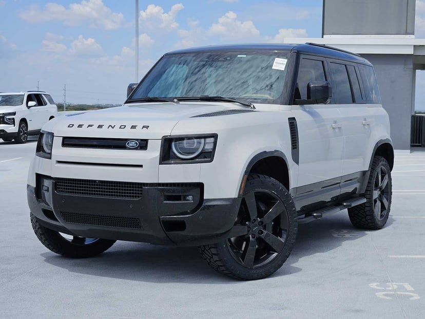2026 Land Rover Defender - Image 1