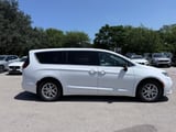 2024 Chrysler Pacifica - Preview 6
