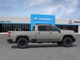 2026 Chevrolet Silverado - Preview 6