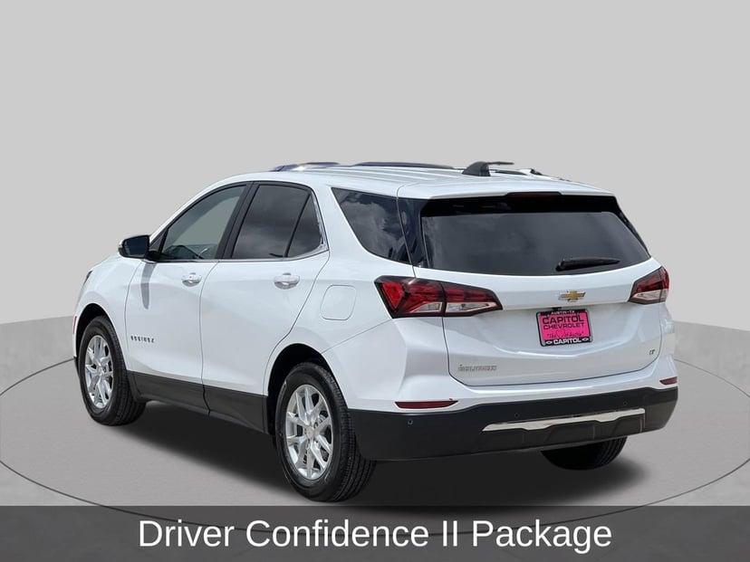2023 Chevrolet Equinox - Image 2