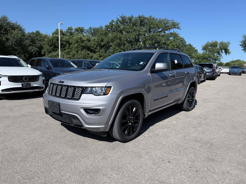 2019 Jeep Grand Cherokee - Image 1