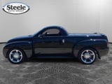 2005 Chevrolet SSR - Preview 3