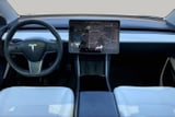 2020 Tesla Model 3 - Preview 12