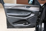 2027 Jeep Grand Cherokee L - Preview 10