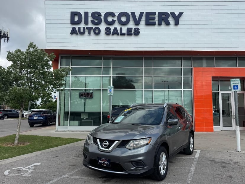 2016 Nissan Rogue - Image 1