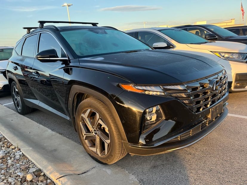 2022 Hyundai Tucson - Image 1